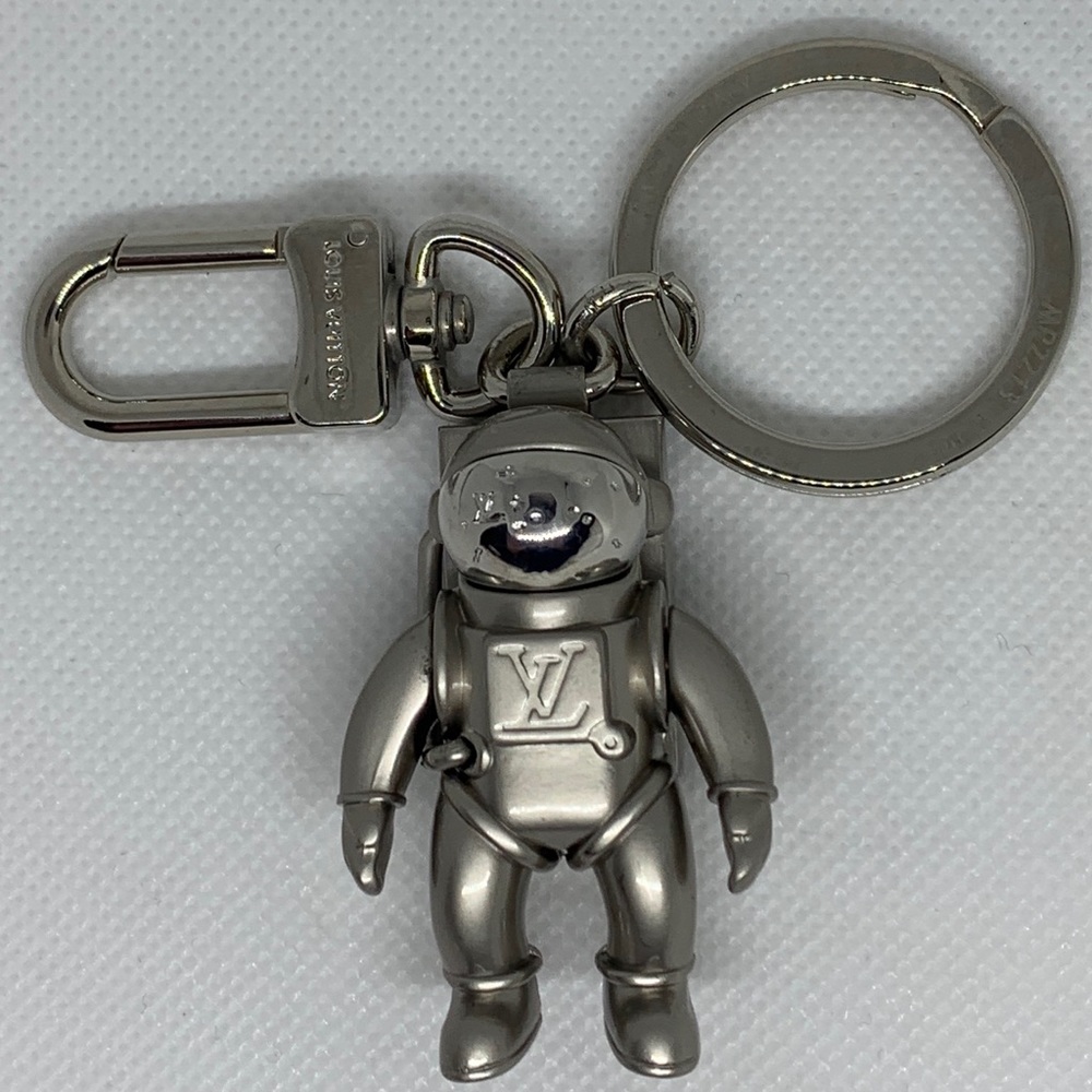 2019 Louis Vuitton Astronaut Keychain